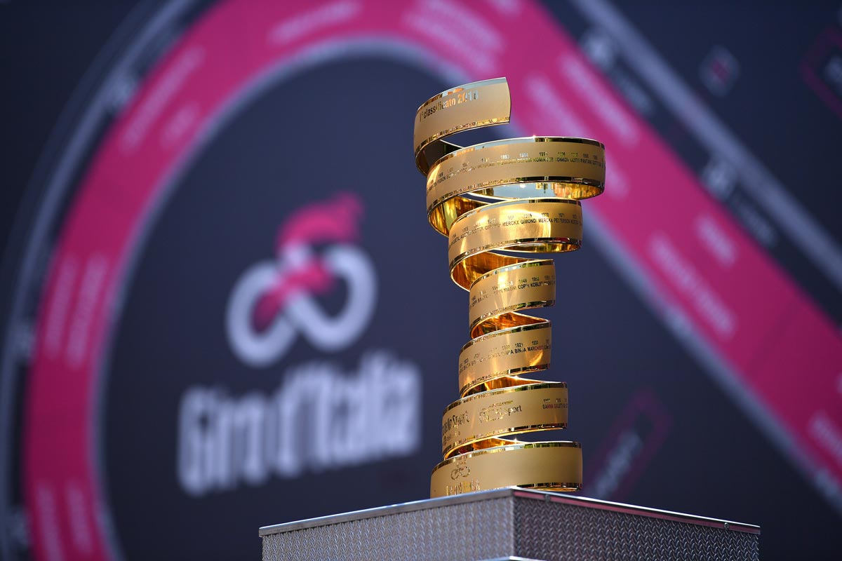 il trofeo del giro d'italia