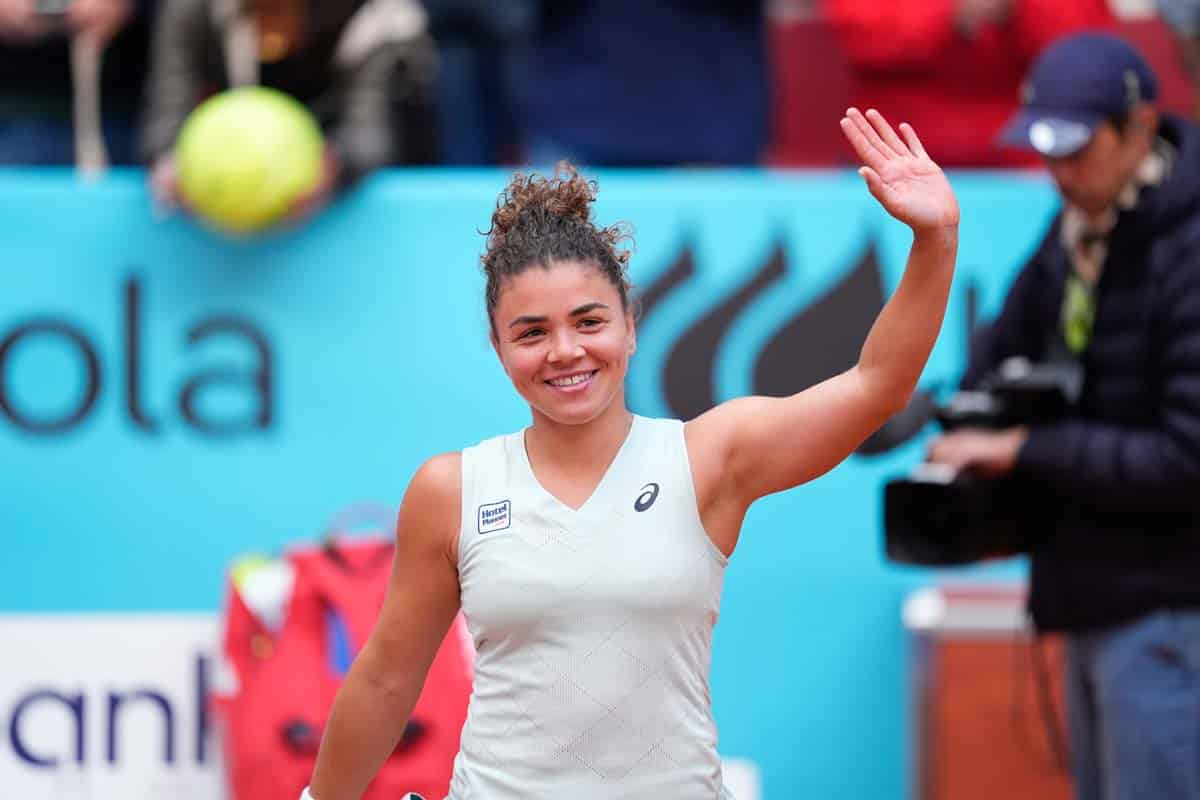 jasmine paolini al roland garros