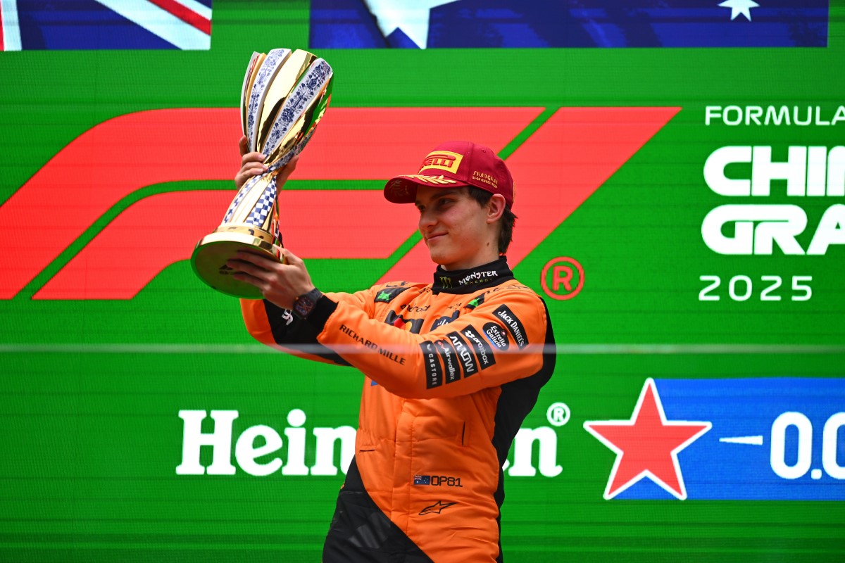 Oscar Piastri vittorioso nel GP di Cina 2025